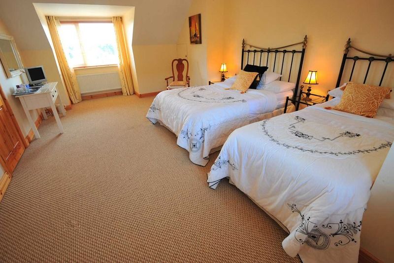 Bed and Breakfast Ocean Breeze Donegal Town Esterno foto