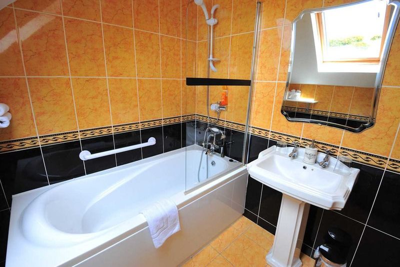 Bed and Breakfast Ocean Breeze Donegal Town Esterno foto